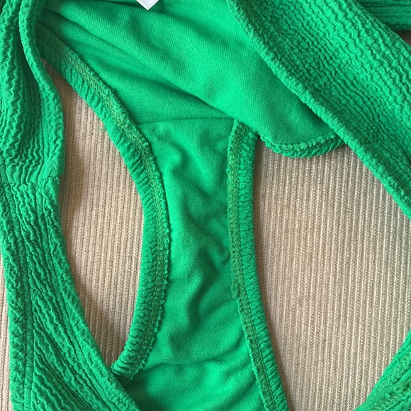 Xhilaration women’s extra small two piece green bikini never worn - Picture 4 of 9